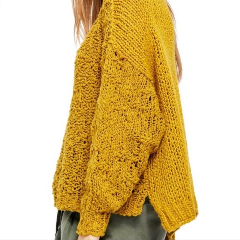 NWT free people Sunday Shore Hold Show Sweater - Picture 5 of 9